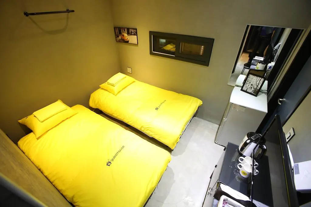 24 Guesthouse Garosugil - Gangnam Seoul