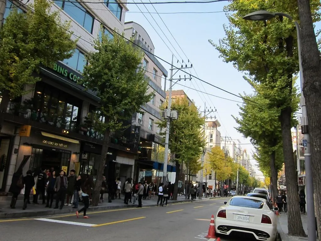 24 Guesthouse Garosugil - Gangnam Seoul South Korea